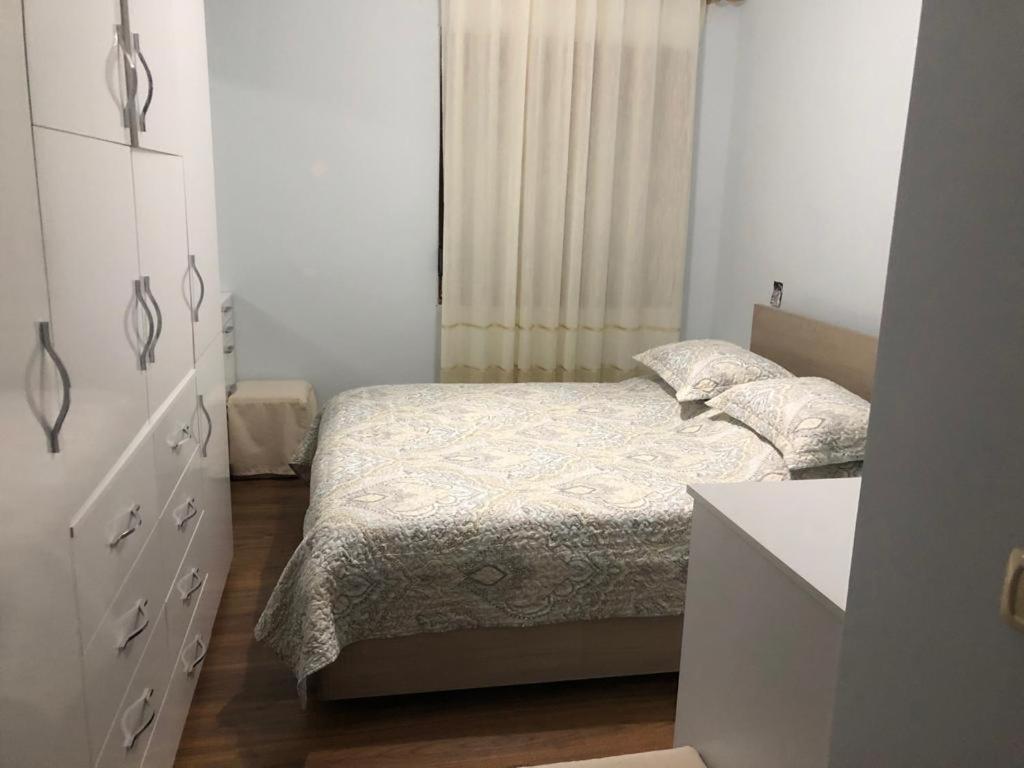 Kris'S Apartment Lezhe Luaran gambar