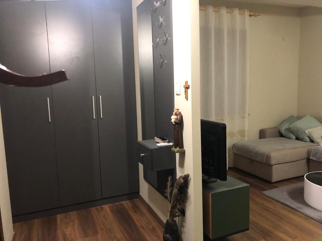 Kris'S Apartment Lezhe Luaran gambar